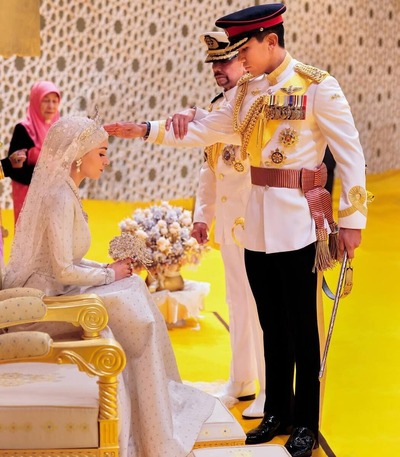 royal-wedding-of-prince-mateen-and-anisha-rosnah-4