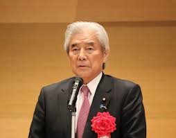 ���з���ǰ��