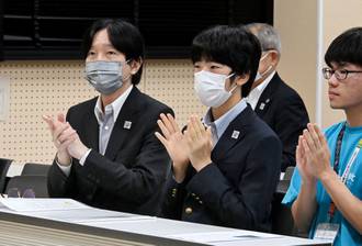 ������ʸ