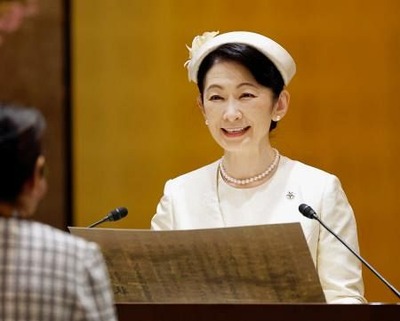 48950546f0a7f068f53d4c7b43e7c7db_1