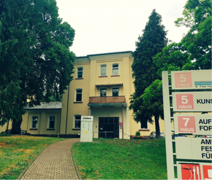 94a6c3c65e34518b5be2540faa4bb279-540x457