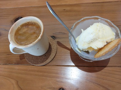 DSC_1217_copy_1600x1200