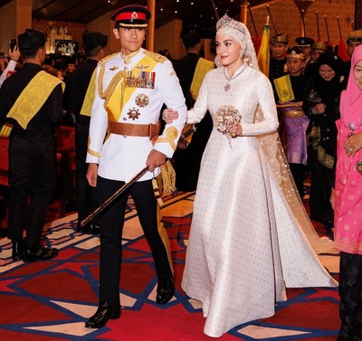 royal-wedding-of-prince-mateen-and-anisha-rosnah-7