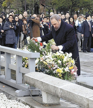 castro_yomiuri