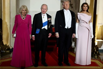 queen-camilla-first-lady-melania-trump-stat-dinner-6