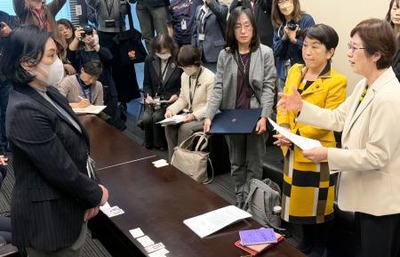 img_c2e9b64f7fecba15f4784325e6a6fd0e30941