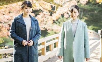 princess-kako-and-mako-1