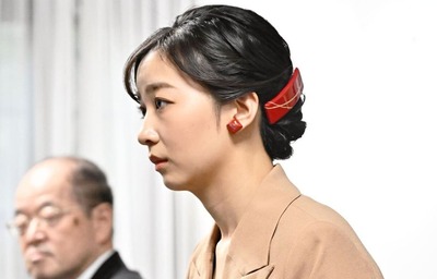 princess-kako-camel-suit-7