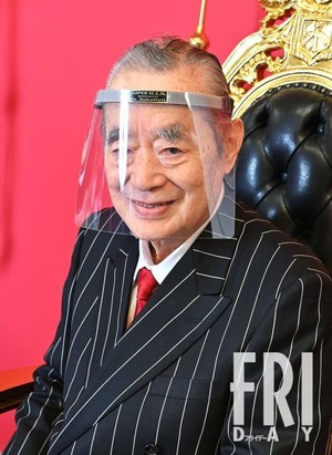 中松開発マスク