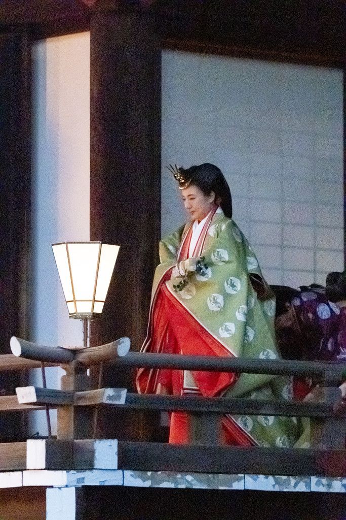 remmikkiのブログ:下天皇夫妻 宮中三殿に拝礼 きょう一連の即位行事終了