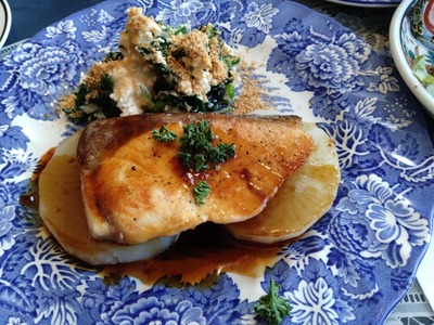 DSC_4672_copy_1600x1200