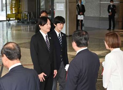 ��������ʸ