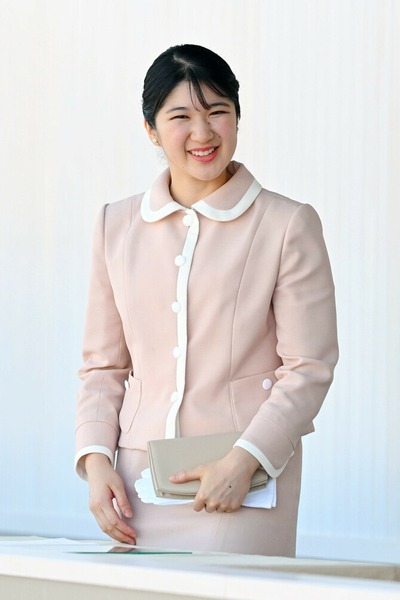 img_2b3b48ca23ab0eb8f617989065a6b2d6838593