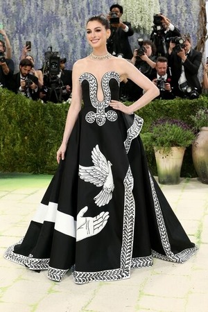 20260505-00010001-vogue-000-1-view