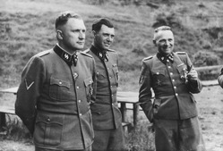 Auschwitz_1944