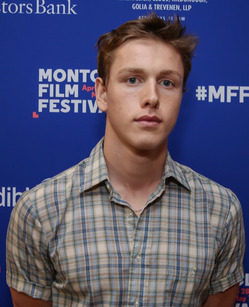 Harris_Dickinson_28cropped29