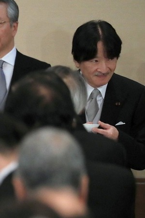 6023115_ext_col_03_8