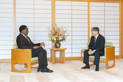 ���Х���ӥ�