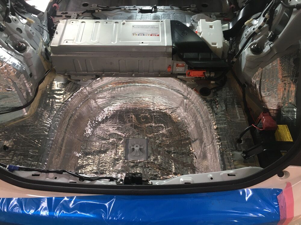 プリウス静音 クラウン化する車内空間 Breeze ボスログ