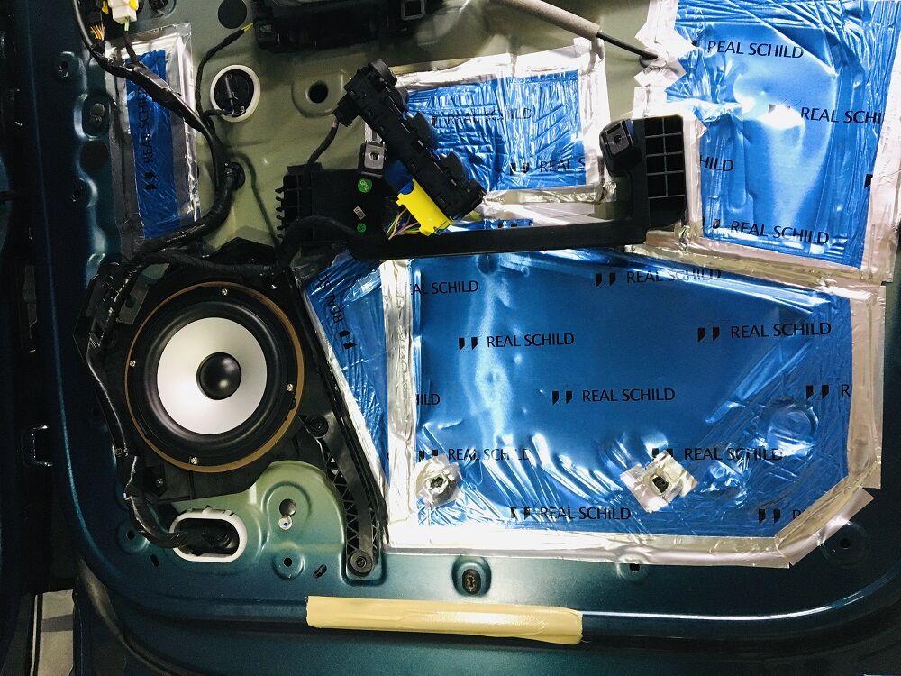 シトロエンｃ５のビーウィズ仕様をもっといい音に Breeze ボスログ