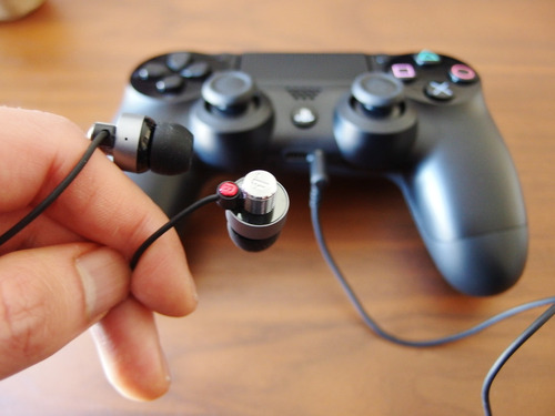 PS4 ����ȥ����顼