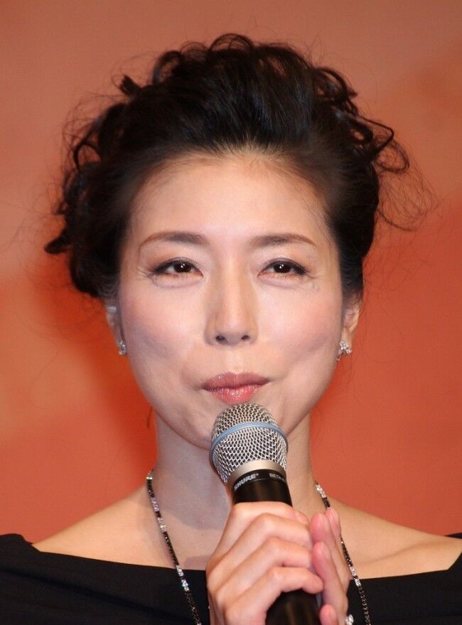 高橋ひとみ、52歳での熟年婚の真実！2週間で結婚の理由とは