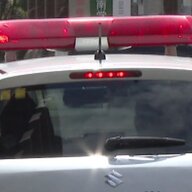 85歳のおばあちゃんが男の子の股間を触って逮捕される！