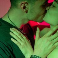 ナゾの社交場ハプバーとは？表向きは普通のバーの裏側を探る！