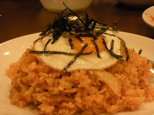 27705993_1075900359_149large