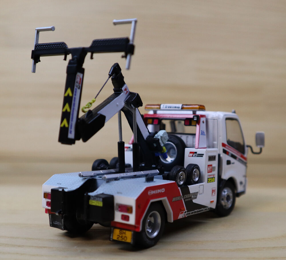 ミニカー Tiny 1/43 日野 300 トレーラー 牽引車