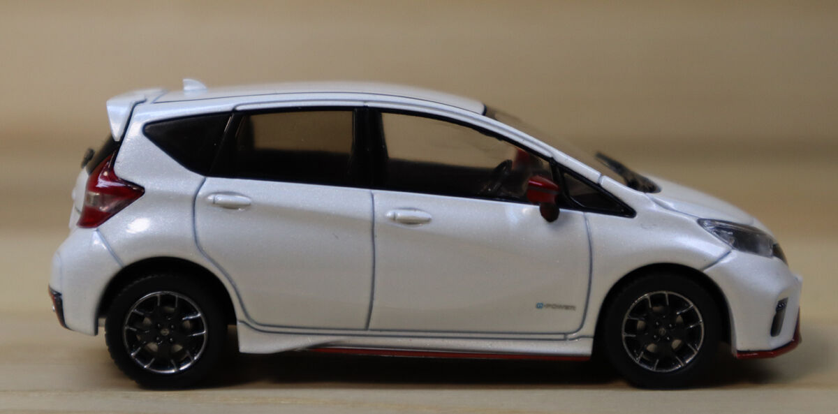 1 43 京商 日産 ノート ニスモ ぼぼぼくのミニカープラモ 1 43 京商 日産 ノート ニスモ ぼぼぼくのミニカープラモ