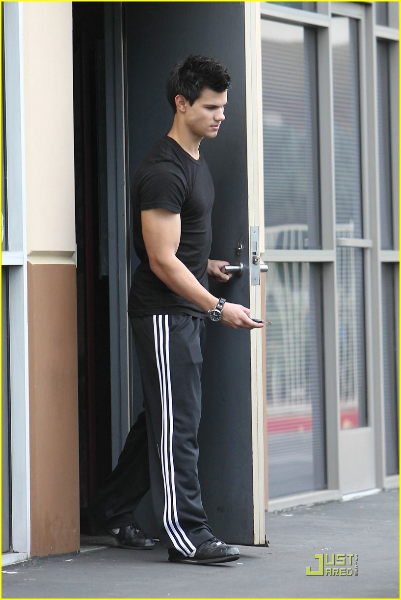 テイラー ロートナーの週末 In La 画像 Twilighterな日々 Japanese Twirider テイラー ロートナーの週末 In La 画像 Twilighterな日々 Japanese Twirider