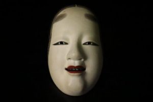 能面-300x201
