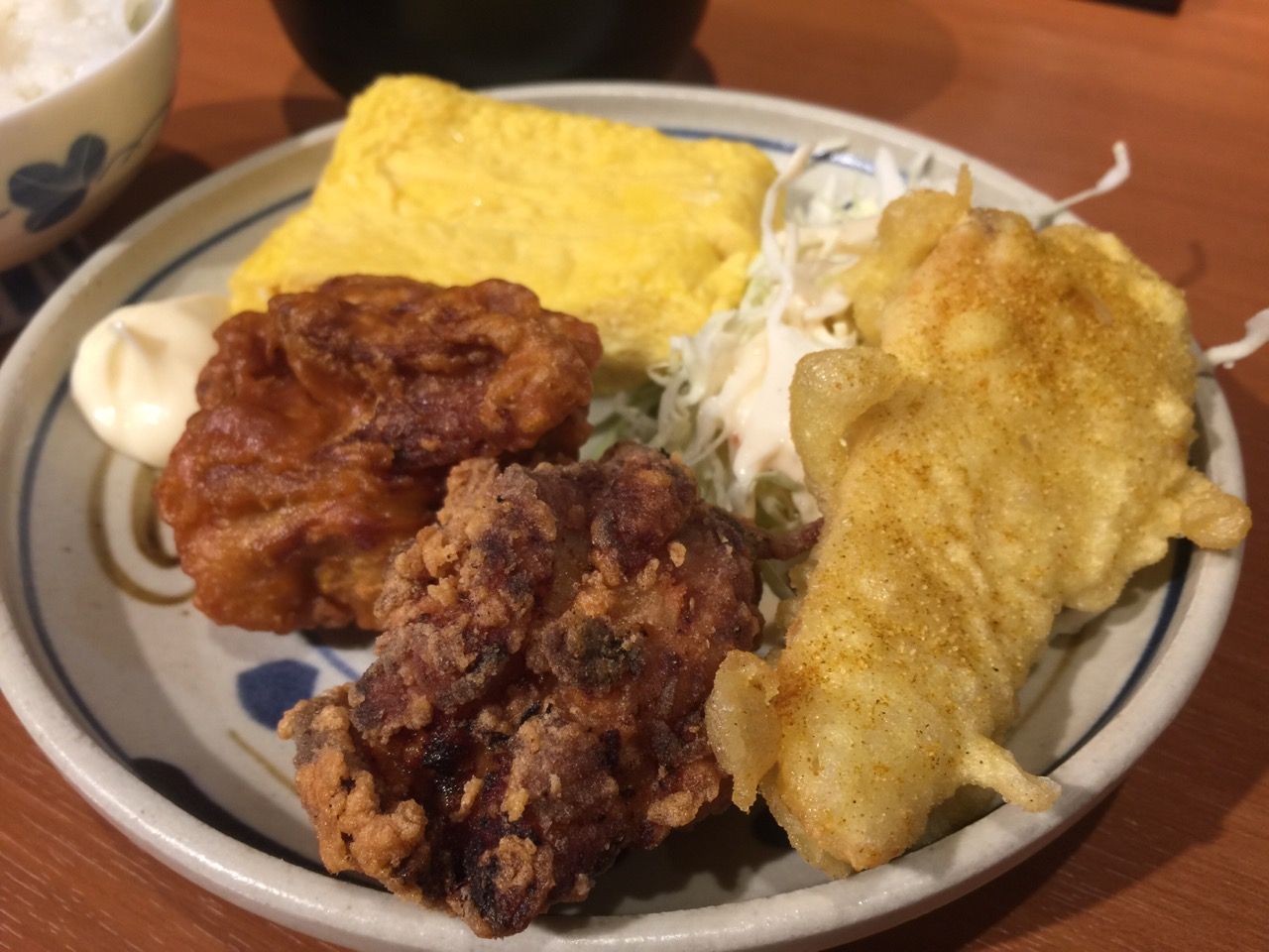 カリッとジューシー からあげ だし巻きとからあげ専門店 しげちゃんのからあげ 難波 やみつきにてリピートでガッツリ カリッとジューシー からあげ だし巻きとからあげ専門店 しげちゃんのからあげ 難波 やみつきにてリピートでガッツリ