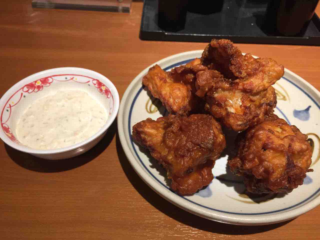 夜行ったよ しげちゃんのからあげ からあげとだし巻き専門店 難波 やみつきにてリピートでガッツリ 夜行ったよ しげちゃんのからあげ からあげとだし巻き専門店 難波 やみつきにてリピートでガッツリ