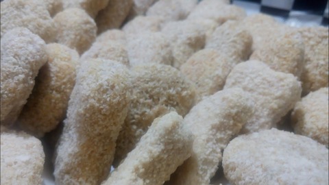 Frozen-chicken-nuggets