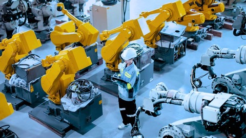 smart manufacturing article header image  (1)