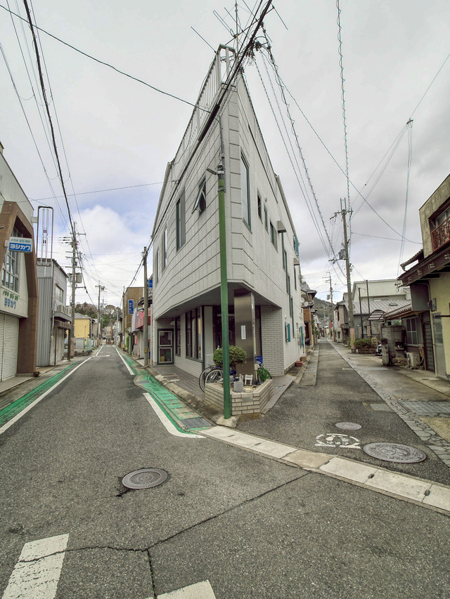 20220320_122022P3202677_100