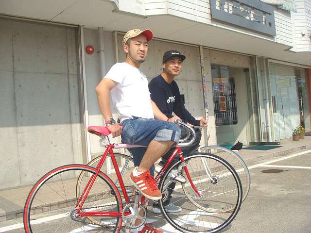 SUZUKIさん来店&日東(NITTO) x T-19別注ピストパーツ SUZUKIさん来店&日東(NITTO) x T-19別注ピストパーツ