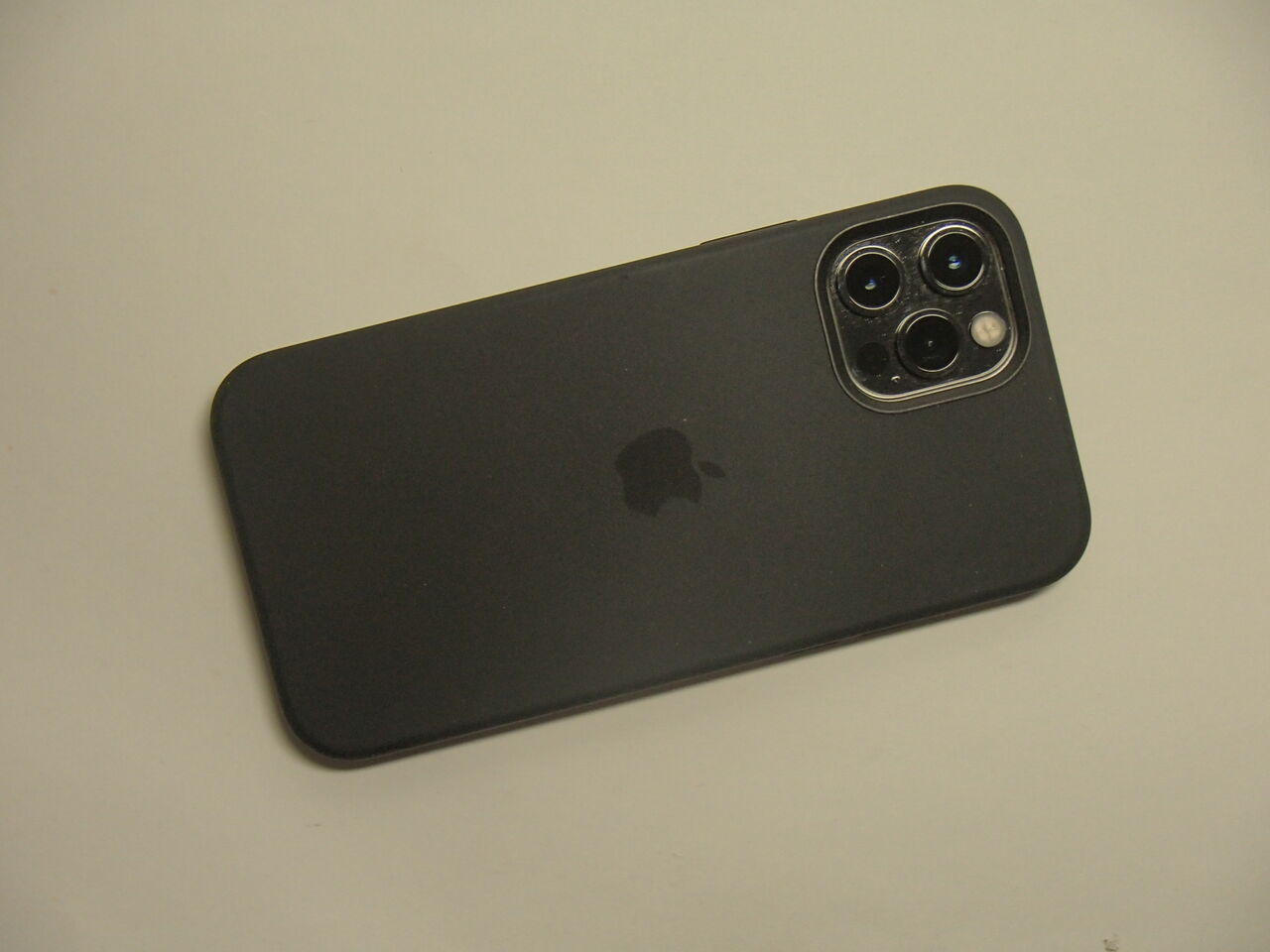 Iphone12pro ロック画面解除が面倒くさい 放浪哲学者 Shadow君のお部屋