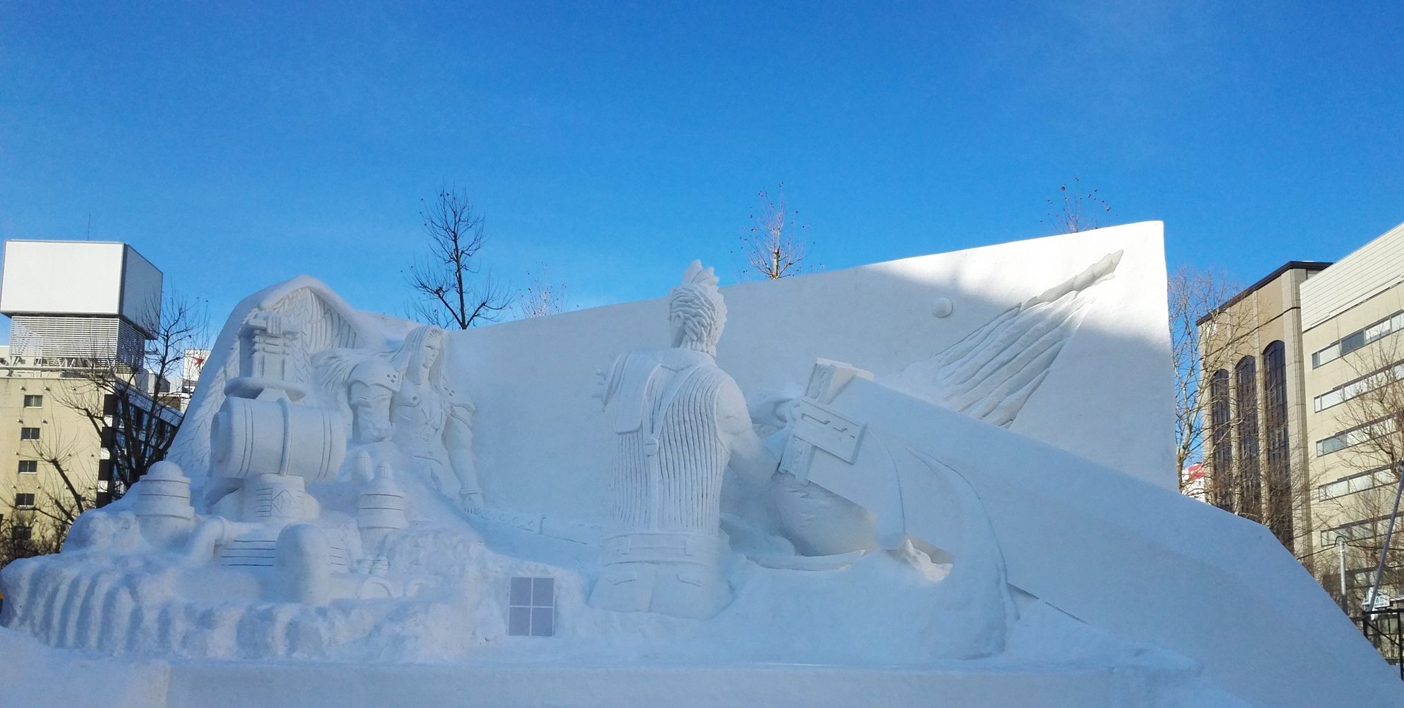 北海道旅行2日目 さっぽろ雪まつり 札幌場外市場 アナログ旅行