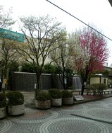 学園駅前