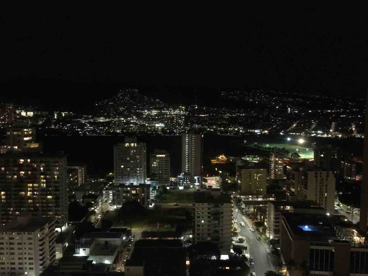 ハワイの夜景 10年先には ハワイの夜景 10年先には