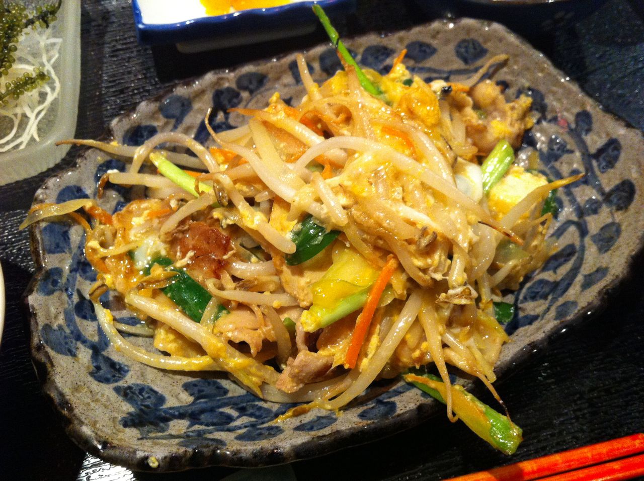 関内 うちなぁ家で沖縄ランチ レトロgirl の 横浜ぐるめ