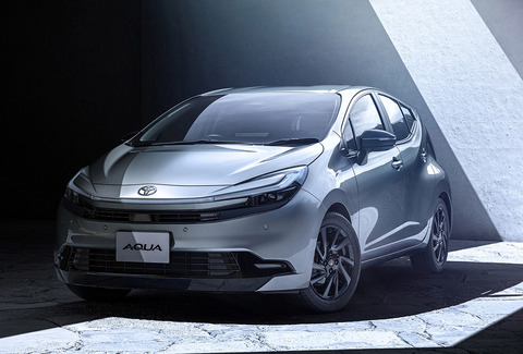 20250901-toyota-aqua-01