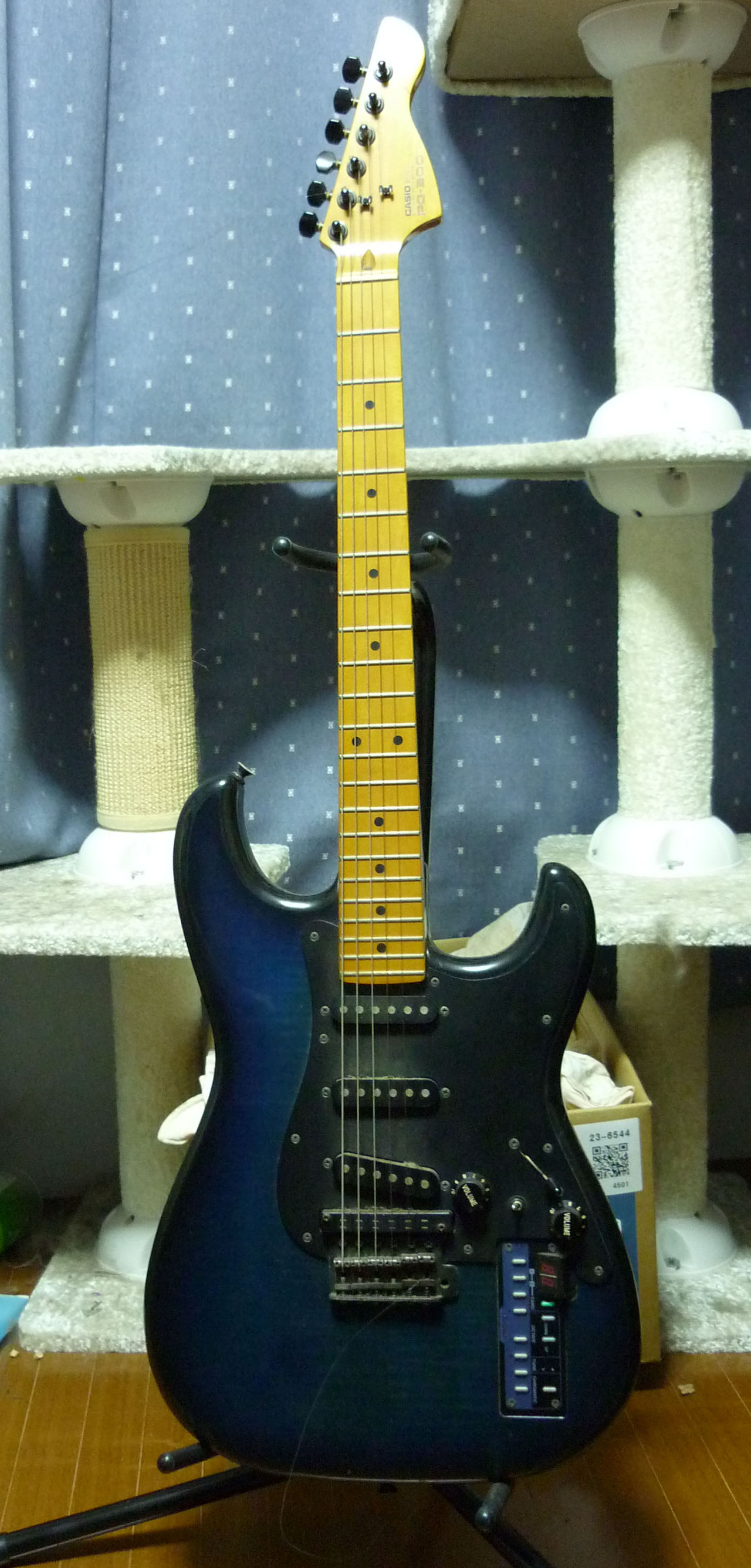 CASIO PG-300（青） : Returner lab. Guitar