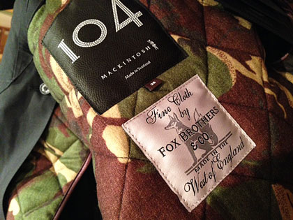 MACKINTOSH × FOX BROTHERS DUNKELD SHORT GTS 38 新品 マッキントッシュ ゴム引き ステンカラー コート 迷彩 104 ブラック 黒 値下げ Mackintosh Dunkeld Short Coat Navy at