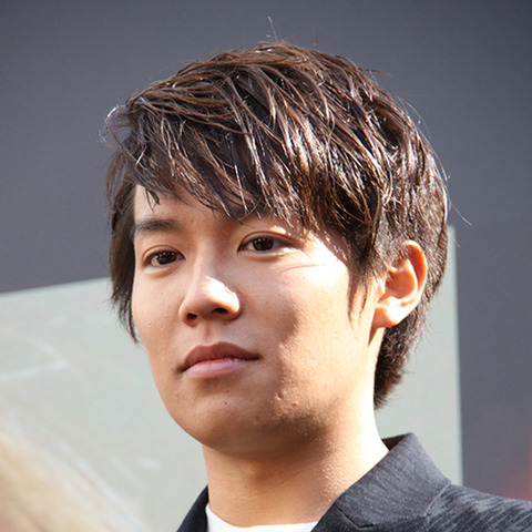 9992386_articleimg_0