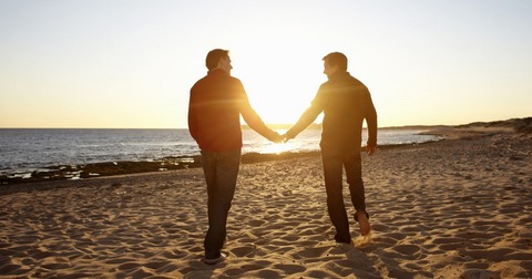 gay-couple-beach-sun