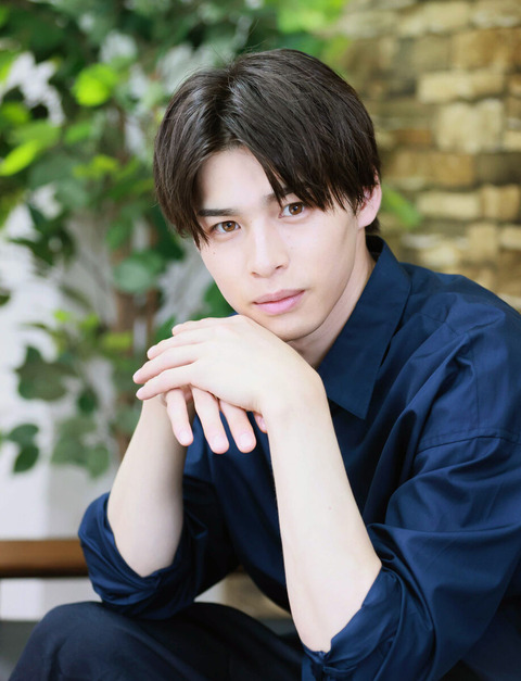 20221108-OHT1I51308-L